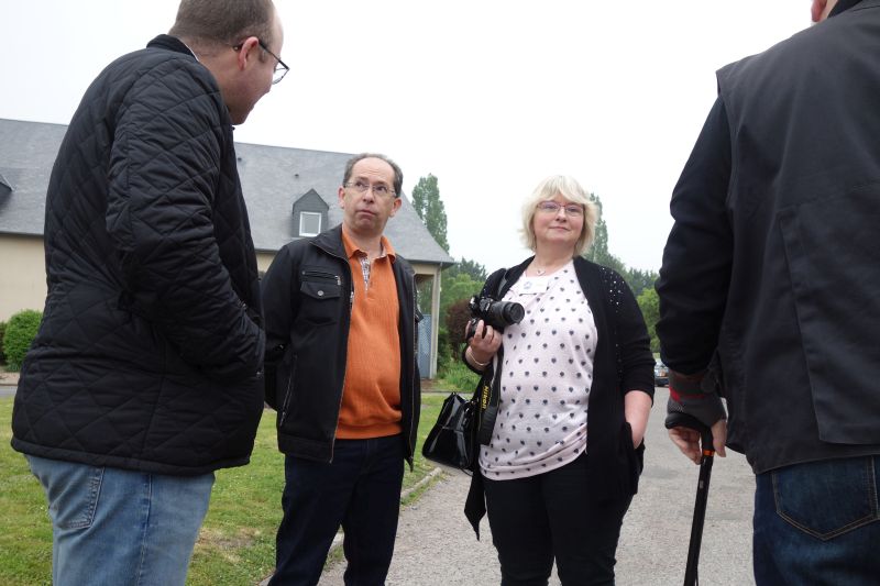 Cliquez sur l'image pour la voir en taille réelle 

Nom : 		DSC09174.JPG 
Affichages :	1 
Taille :		92,3 Ko 
ID : 			414246