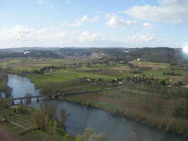 Cliquez sur l'image pour la voir en taille réelle 

Nom : 		DSCF1441..jpg 
Affichages :	1 
Taille :		32,4 Ko 
ID : 			331124