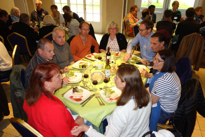 Cliquez sur l'image pour la voir en taille réelle 

Nom : 		DSC09243.JPG 
Affichages :	1 
Taille :		126,3 Ko 
ID : 			414292