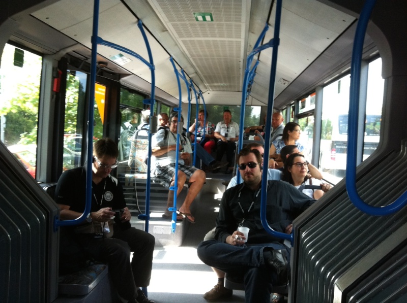 Cliquez sur l'image pour la voir en taille réelle 

Nom : 		bus.jpg 
Affichages :	1 
Taille :		182,0 Ko 
ID : 			368982