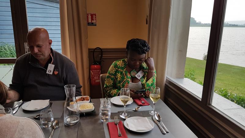 Cliquez sur l'image pour la voir en taille réelle 

Nom : 		20190517_203624.jpg 
Affichages :	1 
Taille :		55,8 Ko 
ID : 			414530