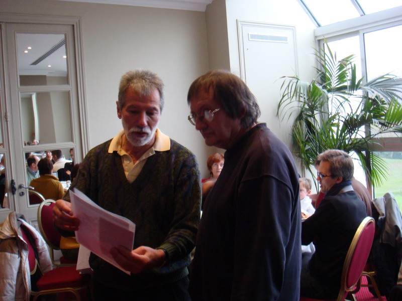 Cliquez sur l'image pour la voir en taille réelle 

Nom : 		AG 2010 015_redimensionner.jpg 
Affichages :	1 
Taille :		134,7 Ko 
ID : 			335840