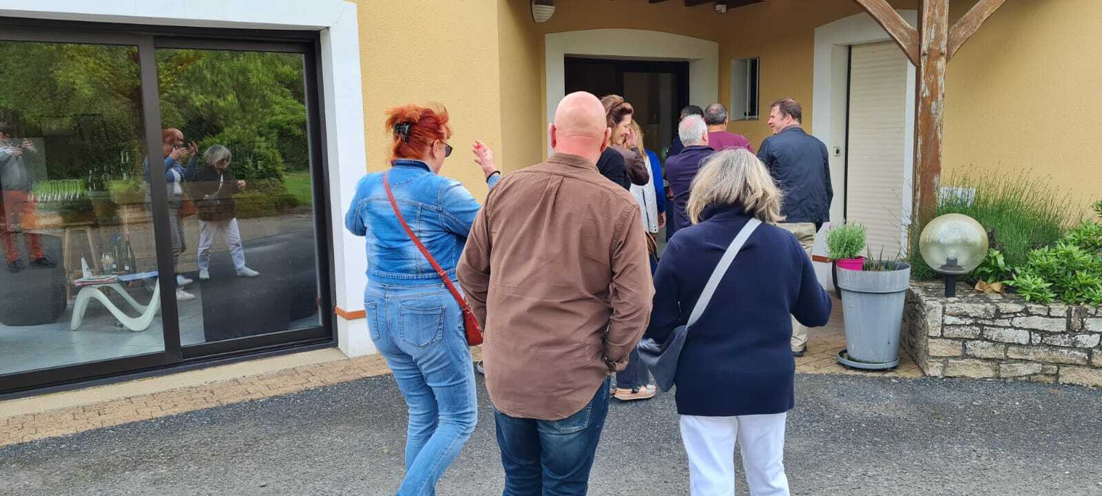 Cliquez sur l'image pour la voir en taille réelle 

Nom : 		WhatsApp Image 2024-05-26 at 12.57.42.jpg 
Affichages :	171 
Taille :		125,9 Ko 
ID : 			473645