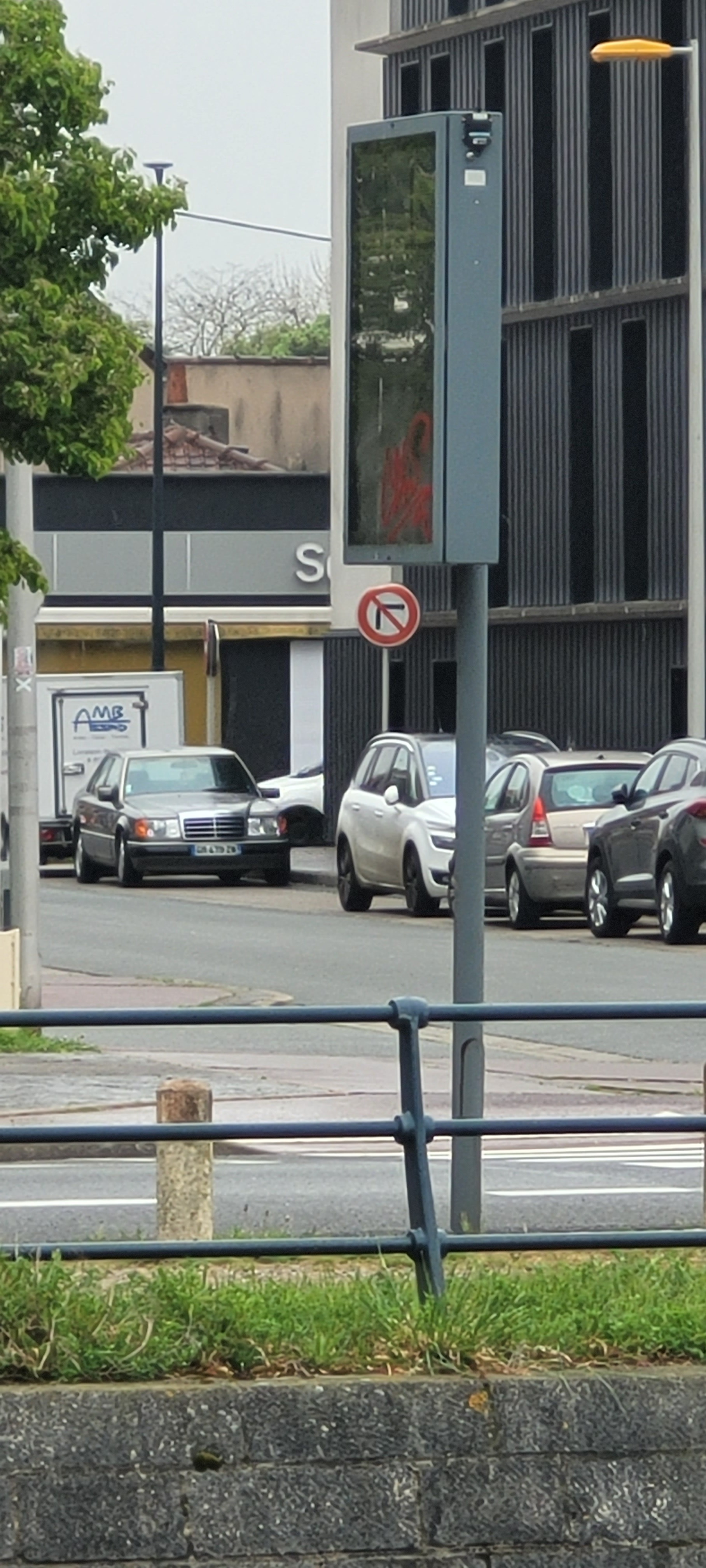 Cliquez sur l'image pour la voir en taille réelle 

Nom : 		20250420_162836.jpg 
Affichages :	51 
Taille :		1,05 Mo 
ID : 			491814